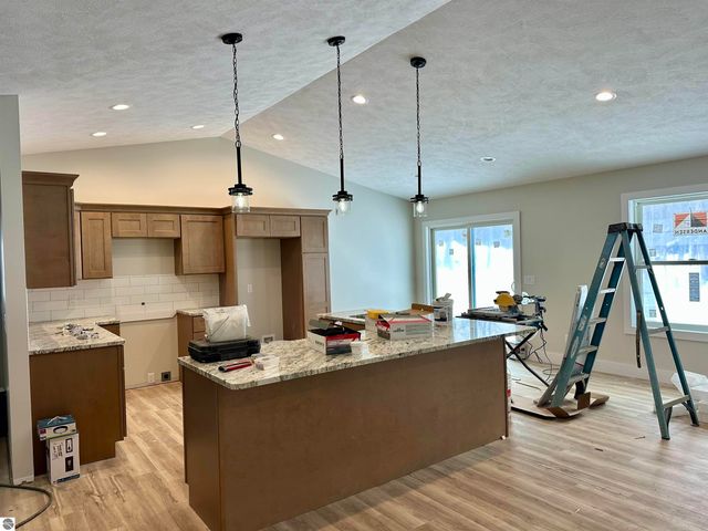 1044 Birmley Estates Drive, Traverse City, MI 49696