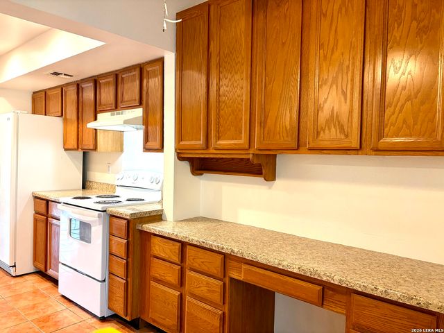 6107 Calderwood, San Antonio, TX 78249