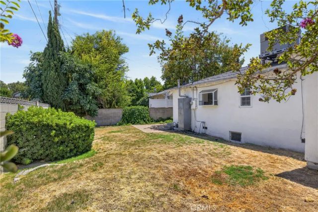 736 N Evergreen, Burbank, CA 91505