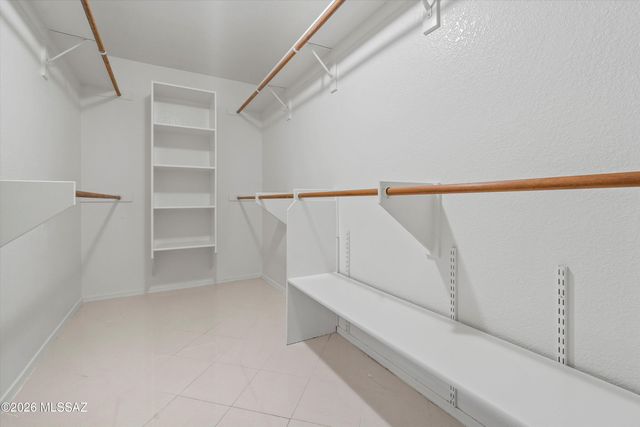 9422 N Weather Hill Drive, Tucson, AZ 85743