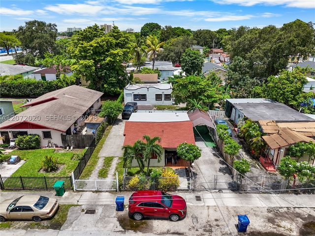 2151 NW 42nd St, Miami, FL 33142