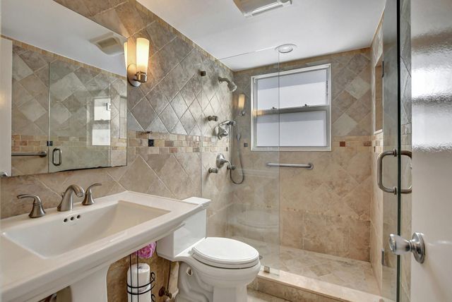 3018 Ashby C, Deerfield Beach, FL 33442