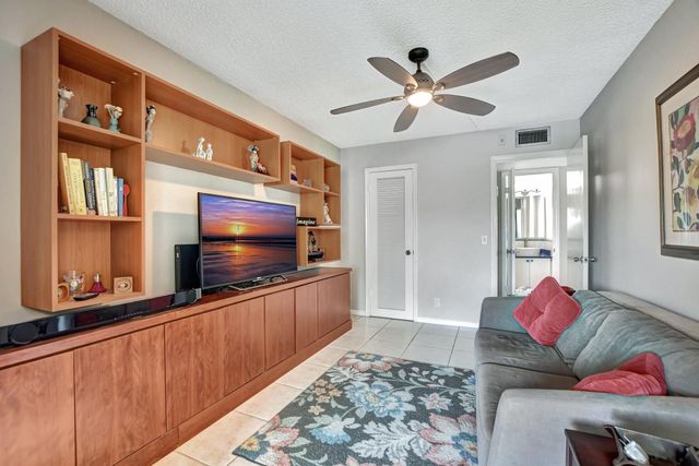 3018 Ashby C, Deerfield Beach, FL 33442