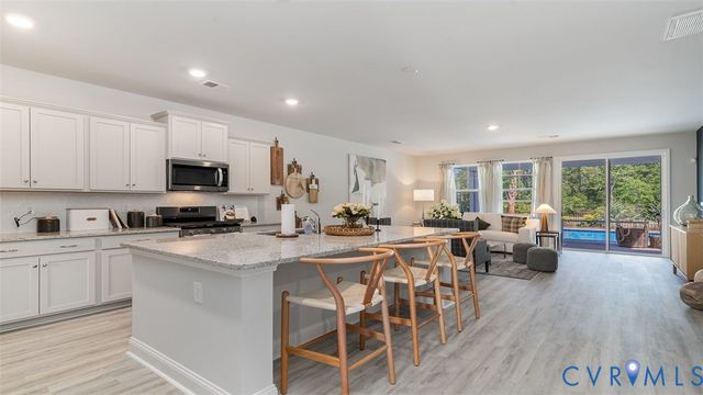 16901 Barmer Rd, Chesterfield, VA 23838