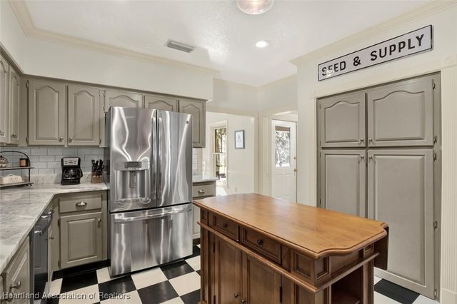 805 Stenstrom Road, Wauchula, FL 33873