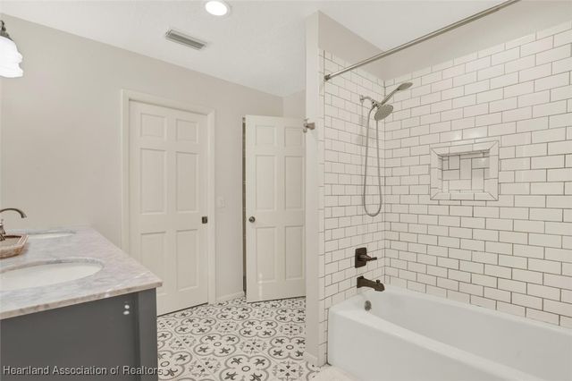 805 Stenstrom Road, Wauchula, FL 33873