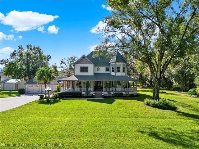 805 Stenstrom Road, Wauchula, FL 33873