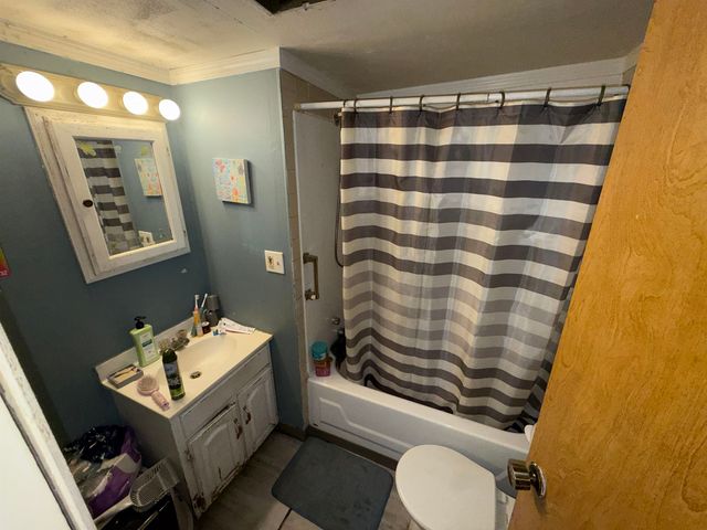 64 Avenue C, Burlington, VT 05408