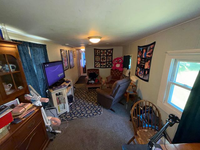 64 Avenue C, Burlington, VT 05408