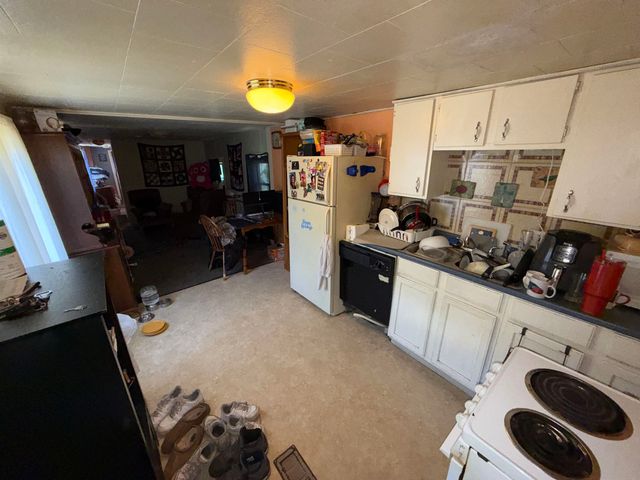 64 Avenue C, Burlington, VT 05408