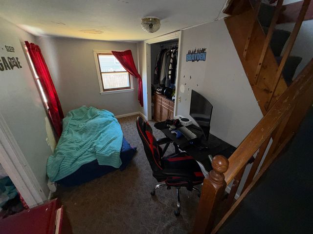 64 Avenue C, Burlington, VT 05408
