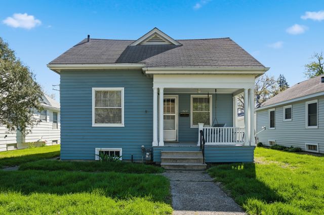 1908 24th Street, Moline, IL 61265