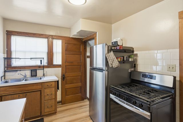 1908 24th Street, Moline, IL 61265