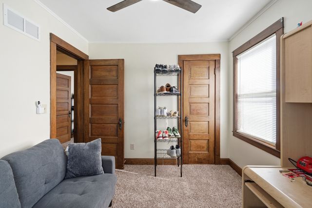 1908 24th Street, Moline, IL 61265