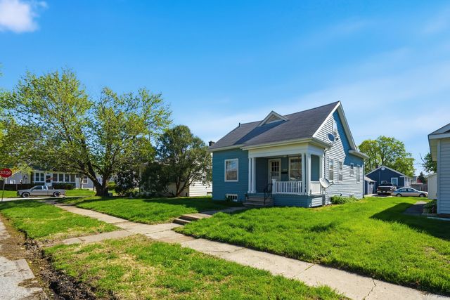 1908 24th Street, Moline, IL 61265