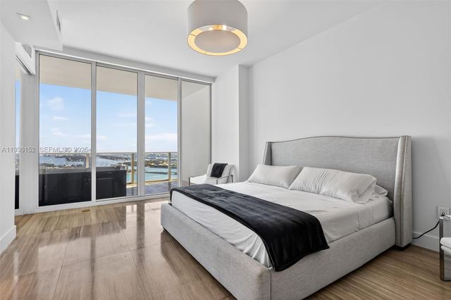 2020 N Bayshore Dr 3505, Miami, FL 33137