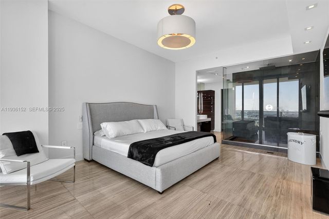 2020 N Bayshore Dr 3505, Miami, FL 33137