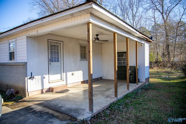 207 Bingham Street, Scottsboro, AL 35768