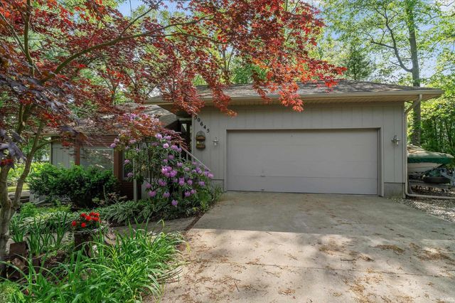 50645 Blackhawk Court, Granger, IN 46530