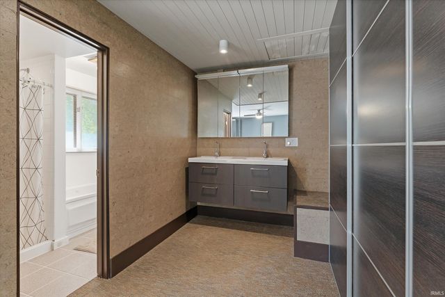 50645 Blackhawk Court, Granger, IN 46530