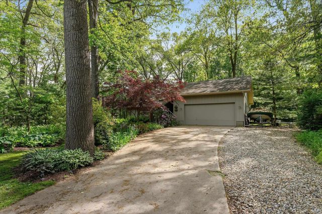 50645 Blackhawk Court, Granger, IN 46530