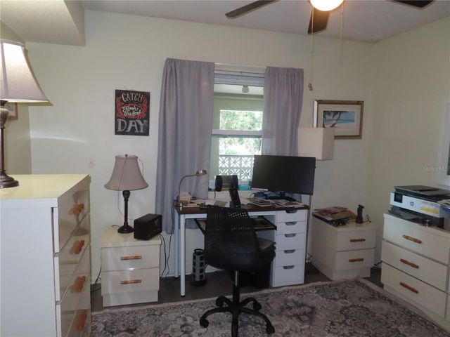 1524 LAKEVIEW ROAD 203, Clearwater, FL 33756