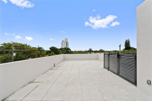 1431 SW 20th St, Miami, FL 33145