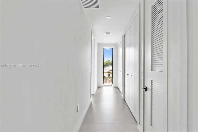 1431 SW 20th St, Miami, FL 33145