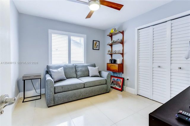 15241 NW 89th Ave, Miami Lakes, FL 33018