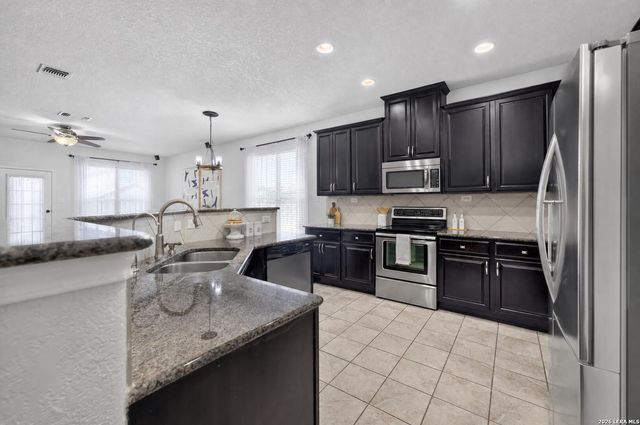 20707 Cape Coral, San Antonio, TX 78259