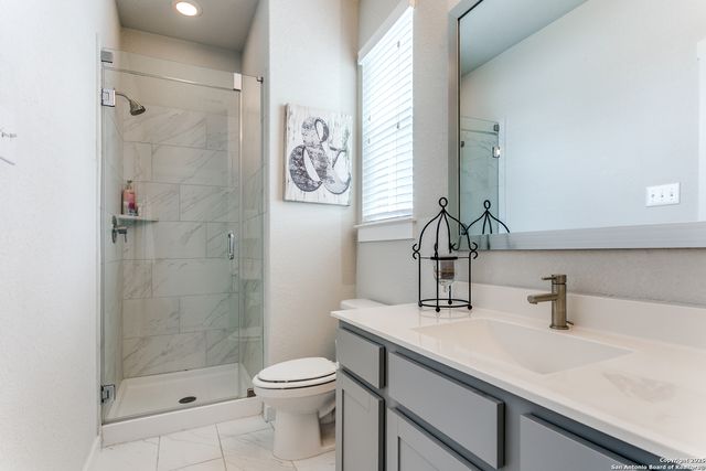 430 Clay St, Residence 8, San Antonio, TX 78204