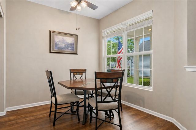 13243 Sierra Glen Road, Huntley, IL 60142