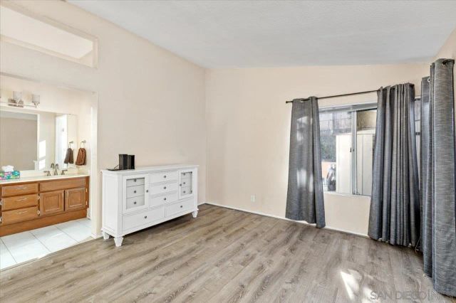 8465 Hovenweep Ct, San Diego, CA 92129