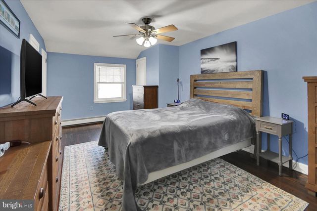 92 CEDAR ST, Pottstown, PA 19464