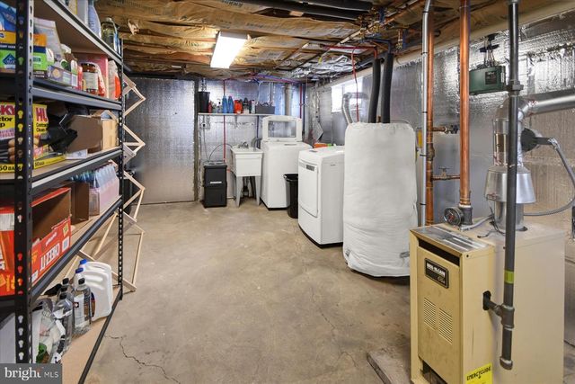 92 CEDAR ST, Pottstown, PA 19464