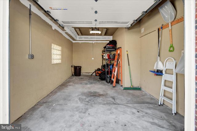 92 CEDAR ST, Pottstown, PA 19464