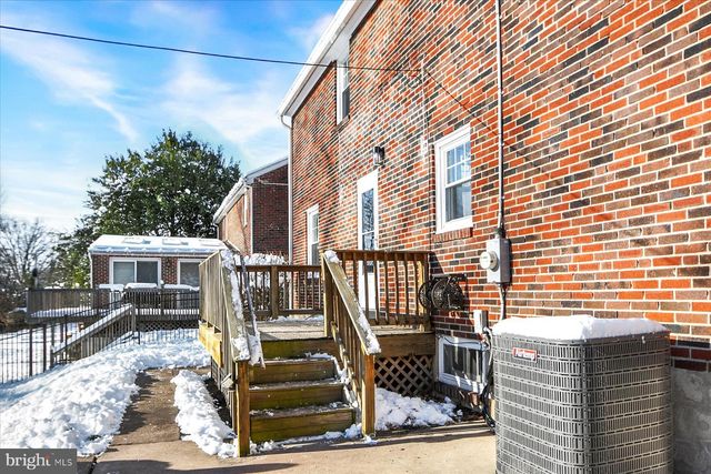 92 CEDAR ST, Pottstown, PA 19464