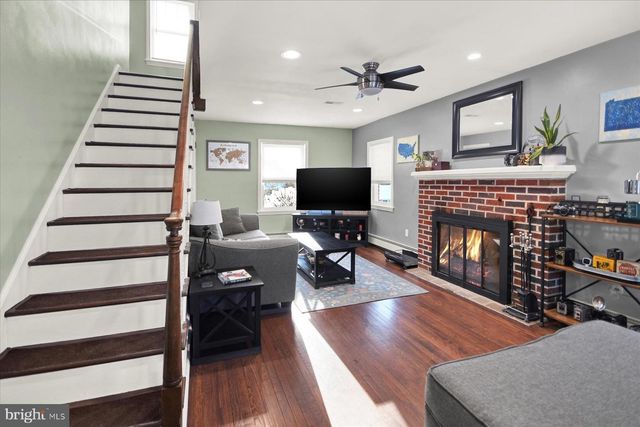 92 CEDAR ST, Pottstown, PA 19464