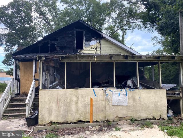 2607 FIRE RD, Egg Harbor Township, NJ 08234