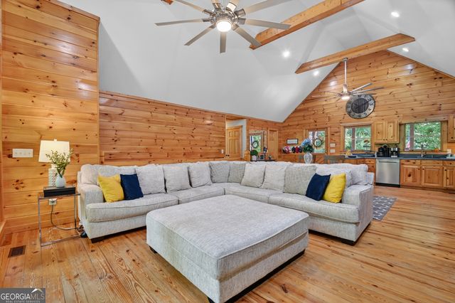 141 Gallery Court, Ellijay, GA 30540