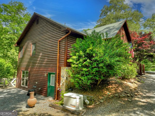 141 Gallery Court, Ellijay, GA 30540
