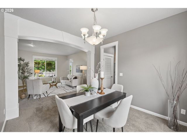 12690 TIDEWATER St, Oregon City, OR 97045