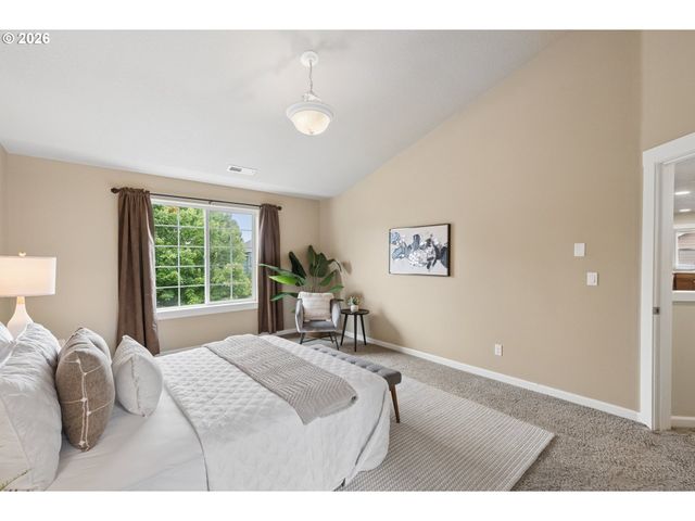 12690 TIDEWATER St, Oregon City, OR 97045