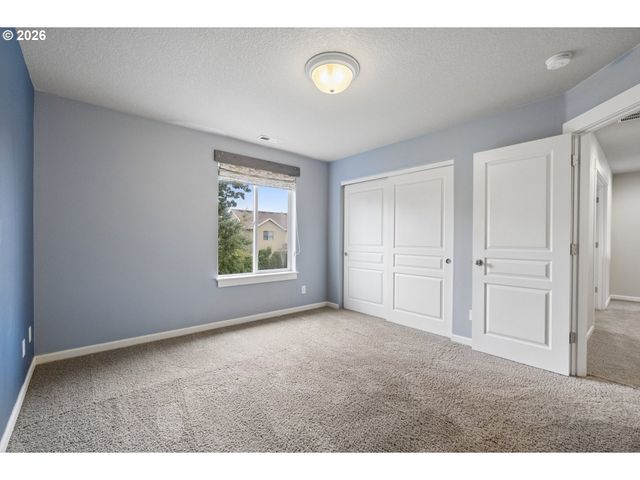 12690 TIDEWATER St, Oregon City, OR 97045