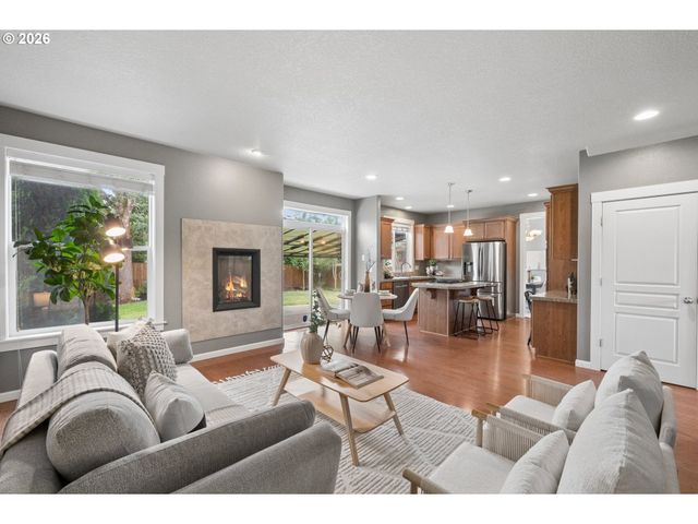 12690 TIDEWATER St, Oregon City, OR 97045