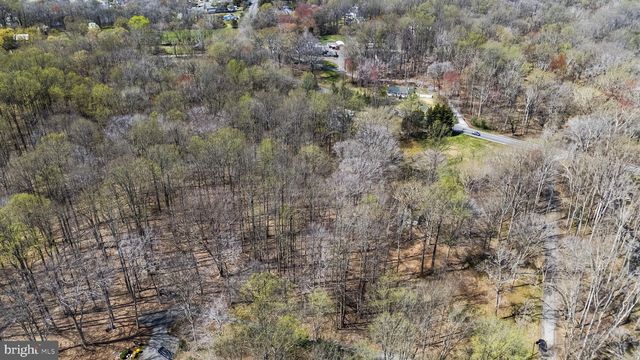 1003 MOUNT ZION MARLBORO RD, Lothian, MD 20711