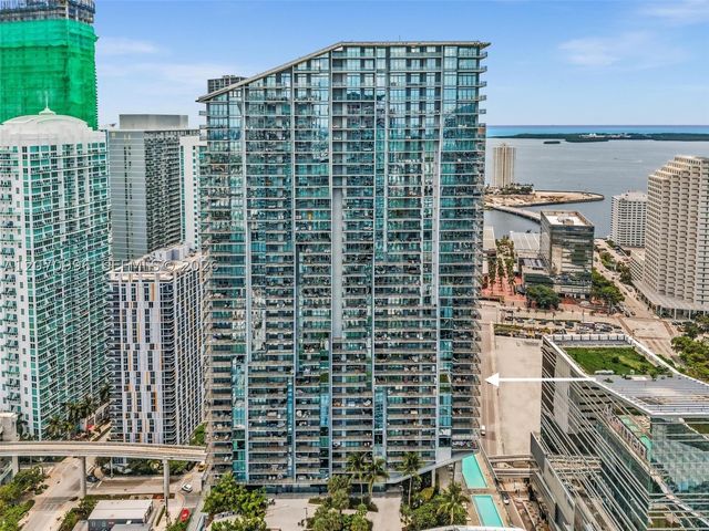 68 SE 6th St 1702, Miami, FL 33131