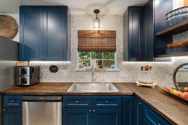 307 S 12th Ave., Hattiesburg, MS 39401