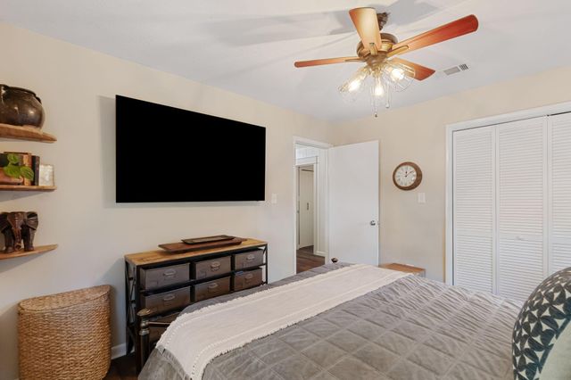 307 S 12th Ave., Hattiesburg, MS 39401