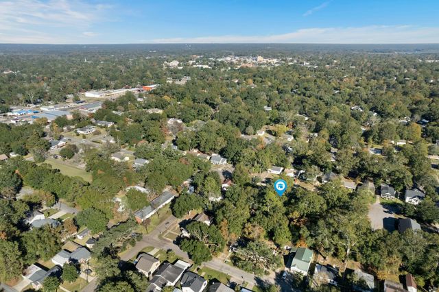 307 S 12th Ave., Hattiesburg, MS 39401